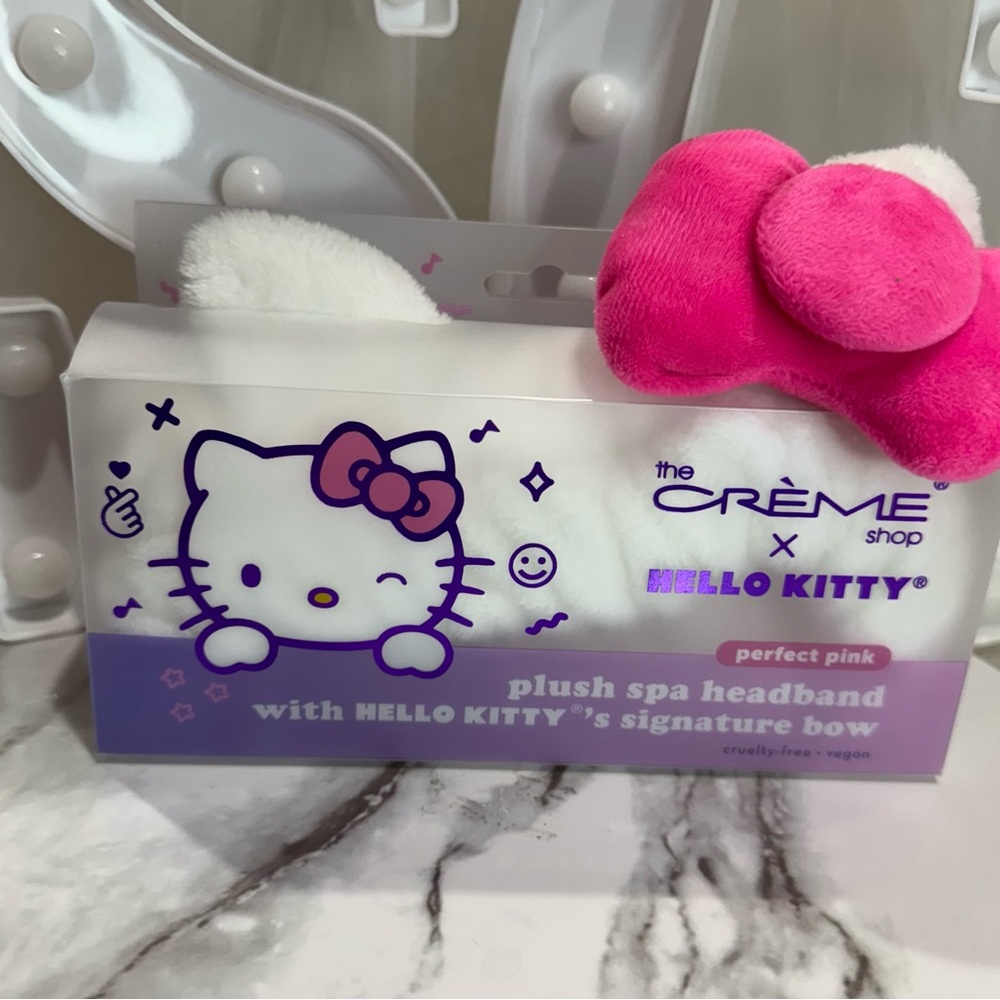 CRÈME SHOP X Hello Kitty Spa Headband